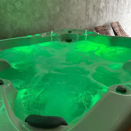 Pataky * ヴェスプレーム