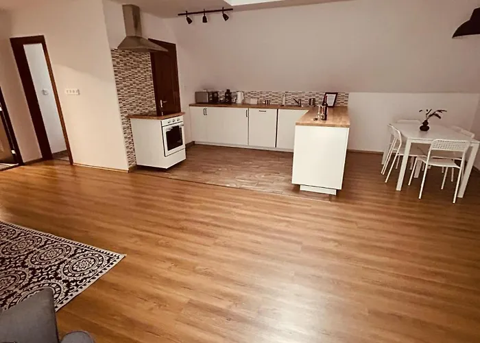 Apartament Pataky *